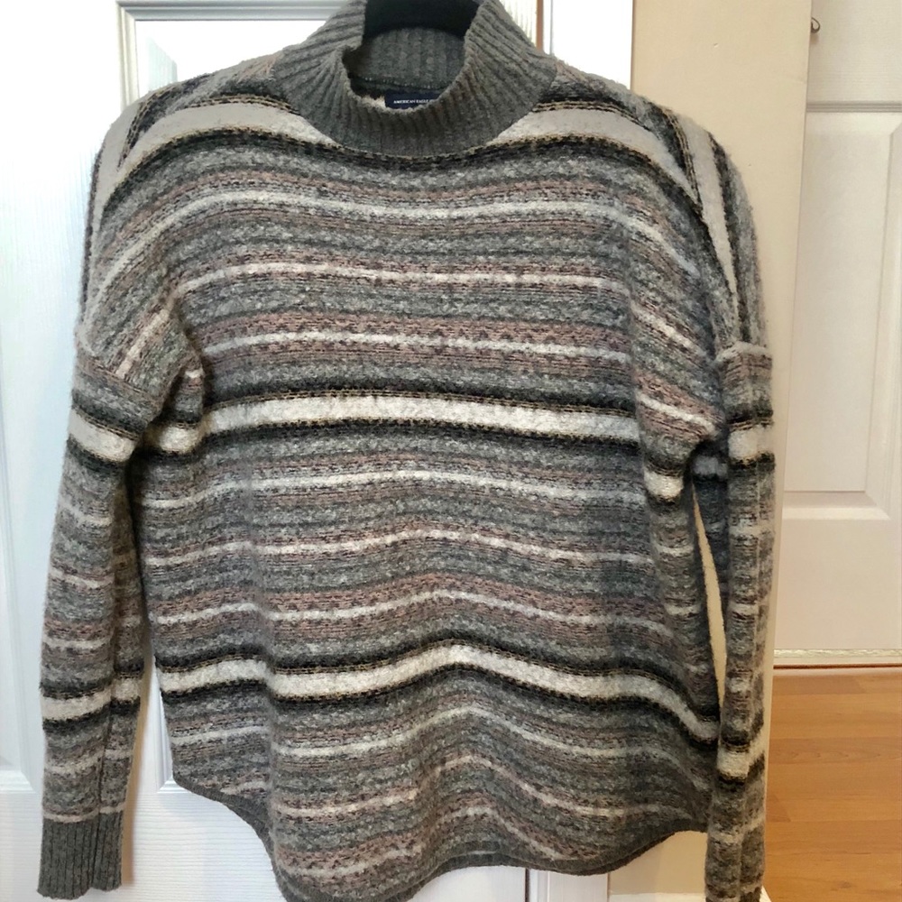 american eagle thick knit sweater
